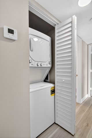 719 Sunny Pine Way D2, Greenacres, FL 33415