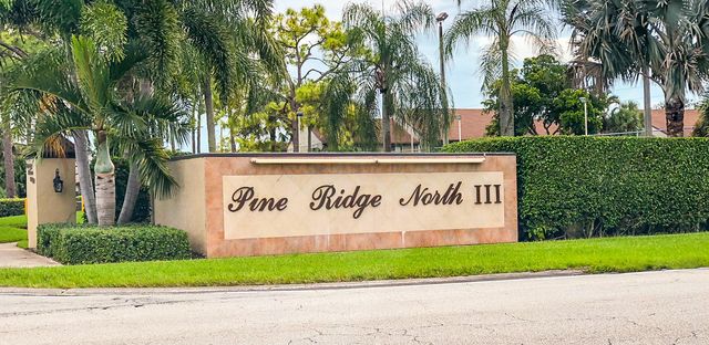 719 Sunny Pine Way D2, Greenacres, FL 33415