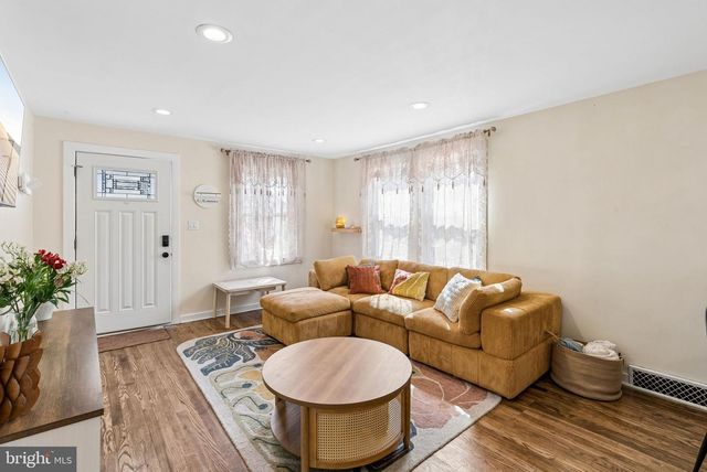 2716 MAPLE AVE, Parkville, MD 21234