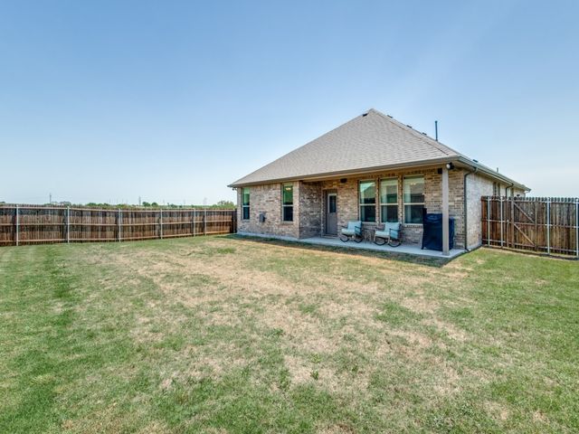 1519 Sheridyn Lane, Krum, TX 76249