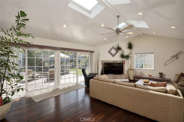 5022 Tasman, Huntington Beach, CA 92649