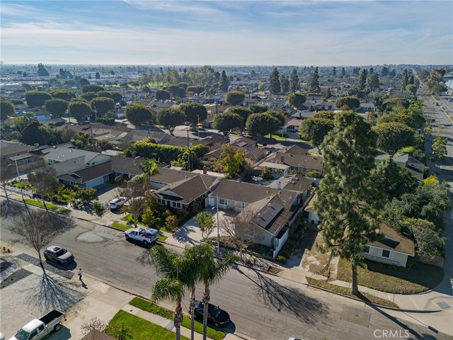 5022 Tasman, Huntington Beach, CA 92649
