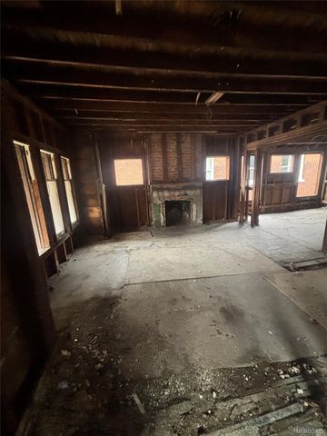 2255 Clairmount Street, Detroit, MI 48206