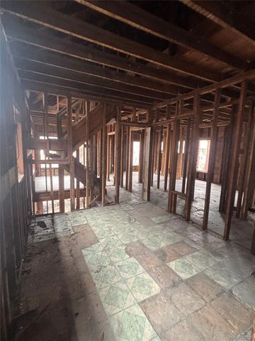 2255 Clairmount Street, Detroit, MI 48206