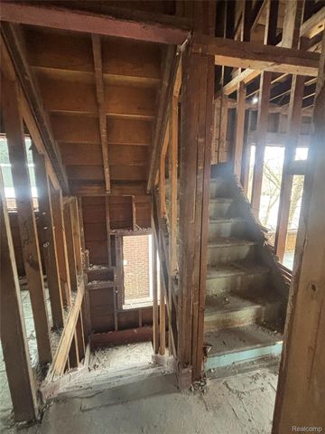 2255 Clairmount Street, Detroit, MI 48206