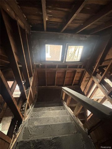 2255 Clairmount Street, Detroit, MI 48206