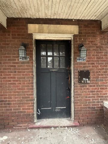 2255 Clairmount Street, Detroit, MI 48206
