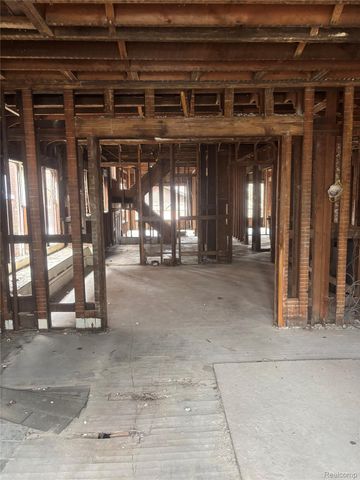 2255 Clairmount Street, Detroit, MI 48206