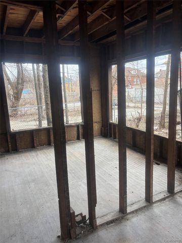 2255 Clairmount Street, Detroit, MI 48206