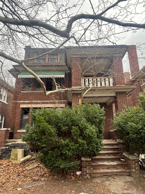 2255 Clairmount Street, Detroit, MI 48206