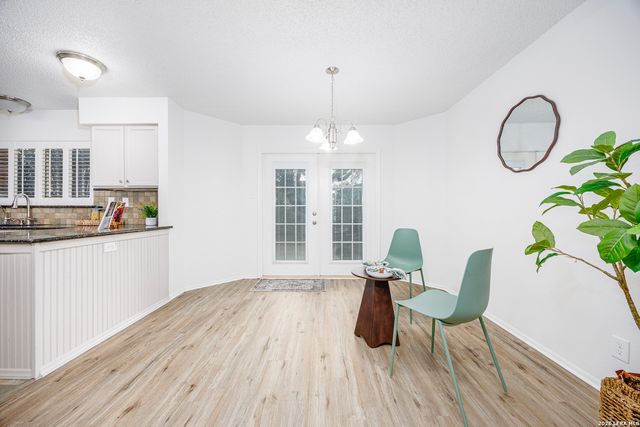 7414 Forest Stream, Live Oak, TX 78233