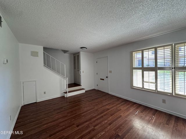 212 Montego Bay Drive, El Paso, TX 79912