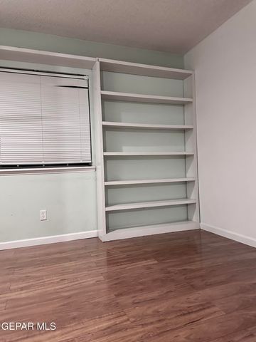 212 Montego Bay Drive, El Paso, TX 79912