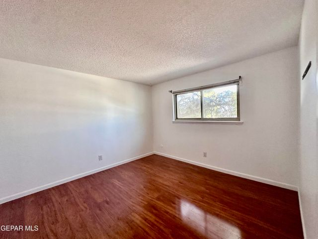 212 Montego Bay Drive, El Paso, TX 79912