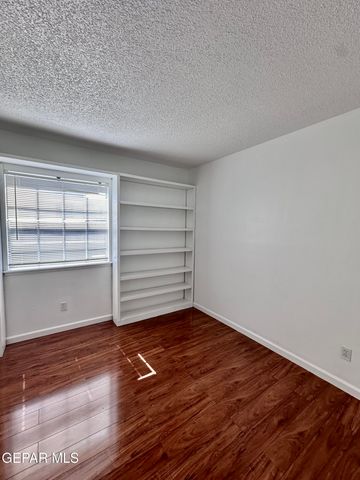 212 Montego Bay Drive, El Paso, TX 79912