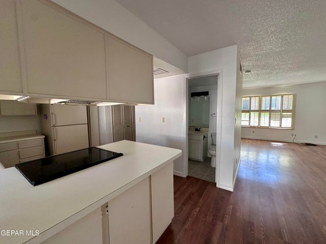 212 Montego Bay Drive, El Paso, TX 79912