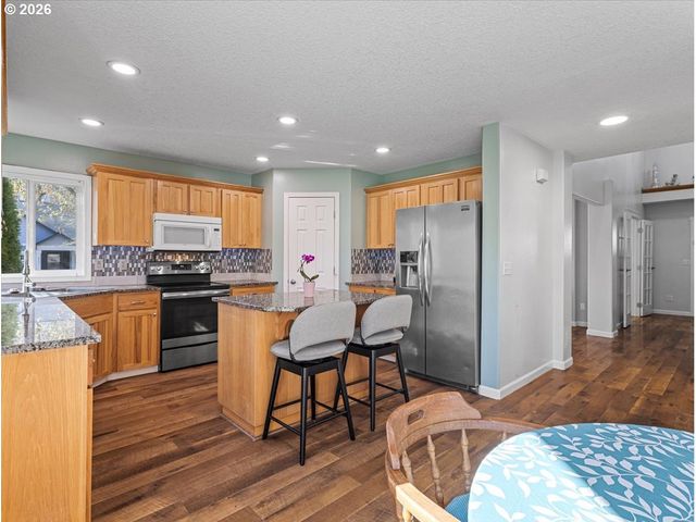 803 Nw 14TH Ave, Battle Ground, WA 98604