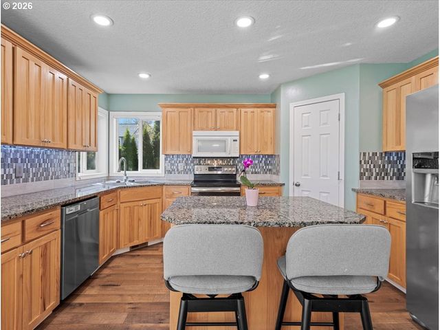 803 Nw 14TH Ave, Battle Ground, WA 98604