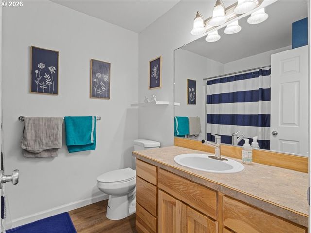 803 Nw 14TH Ave, Battle Ground, WA 98604