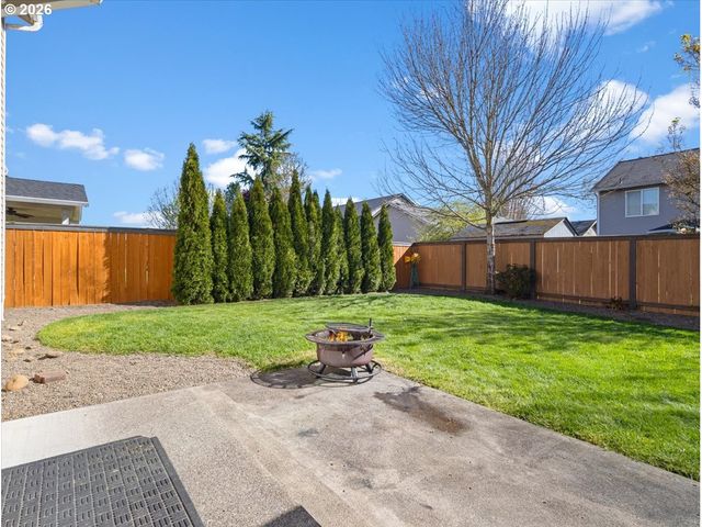 803 Nw 14TH Ave, Battle Ground, WA 98604