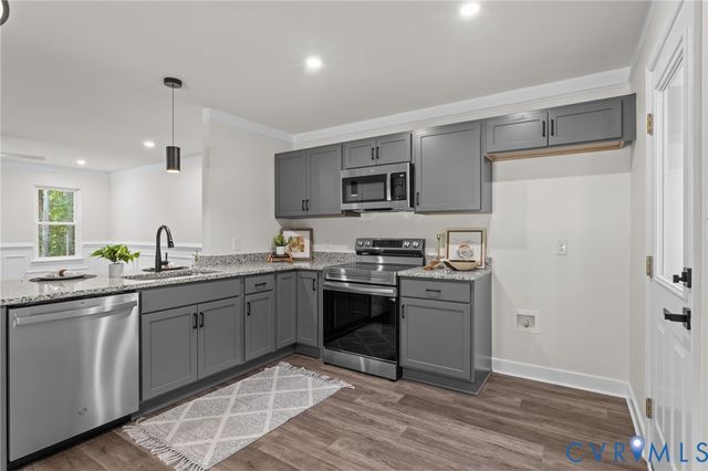 250 Wickham Ln, Bumpass, VA 23024