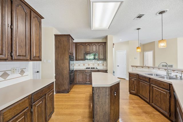 2832 Shasta Drive, Plano, TX 75025