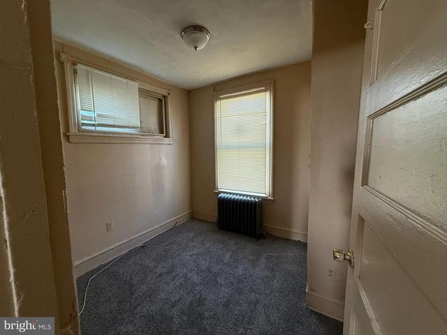 2413 W INDIANA AVE, Philadelphia, PA 19132