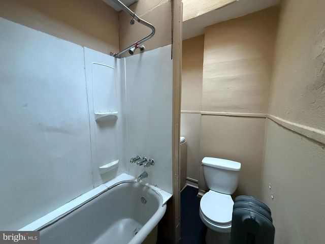 2413 W INDIANA AVE, Philadelphia, PA 19132