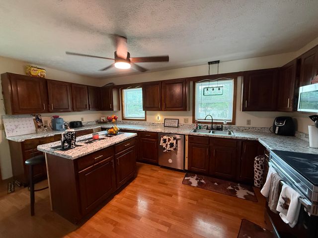 1241 Flat Gap Road, Berea, KY 40403