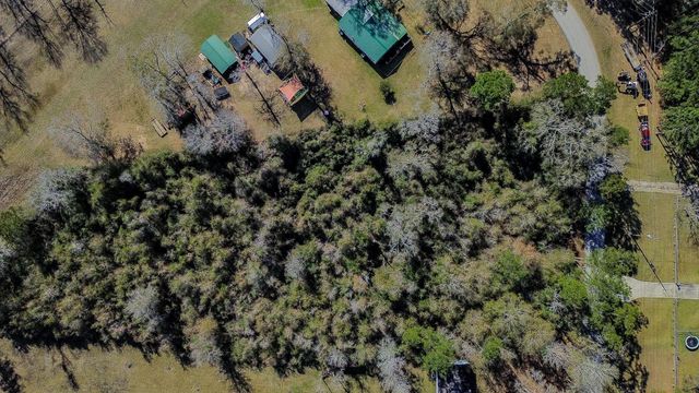 378 County Road 381, Cleveland, TX 77328