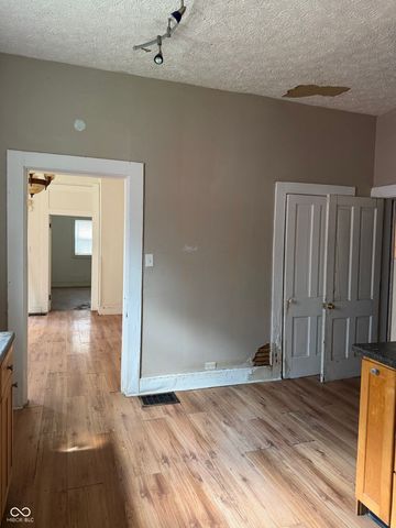 231 N Summit Street, Indianapolis, IN 46201