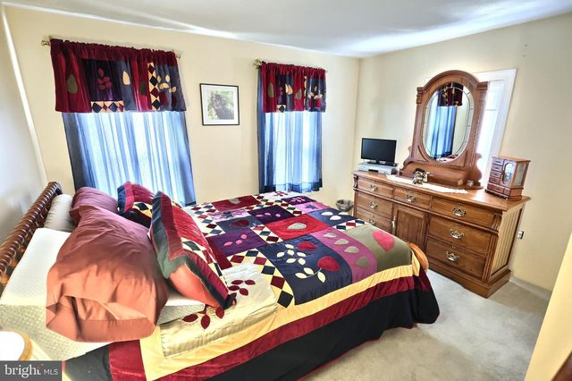 2009 N SHERMAN ST, York, PA 17406