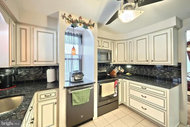 2009 N SHERMAN ST, York, PA 17406