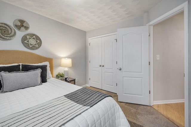 5505 Taylors Walke LN, Virginia Beach, VA 23462