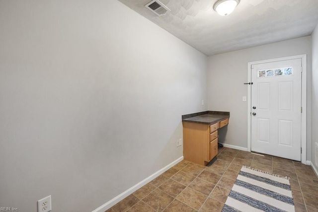 5505 Taylors Walke LN, Virginia Beach, VA 23462