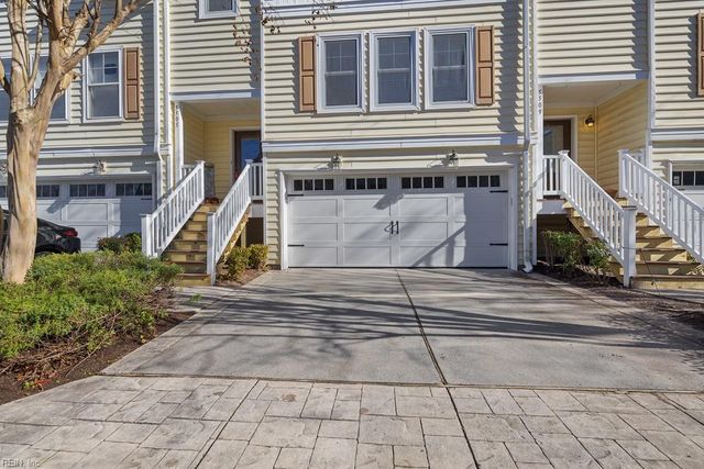 5505 Taylors Walke LN, Virginia Beach, VA 23462