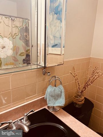 425 BEECHCROFT RD, Winchester, VA 22601