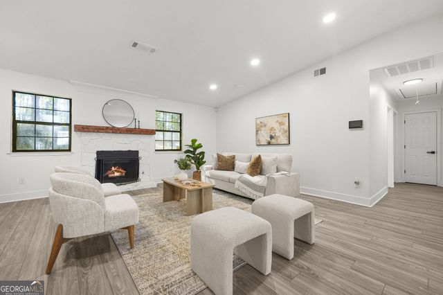 5445 Mallard Trail, Lithonia, GA 30058