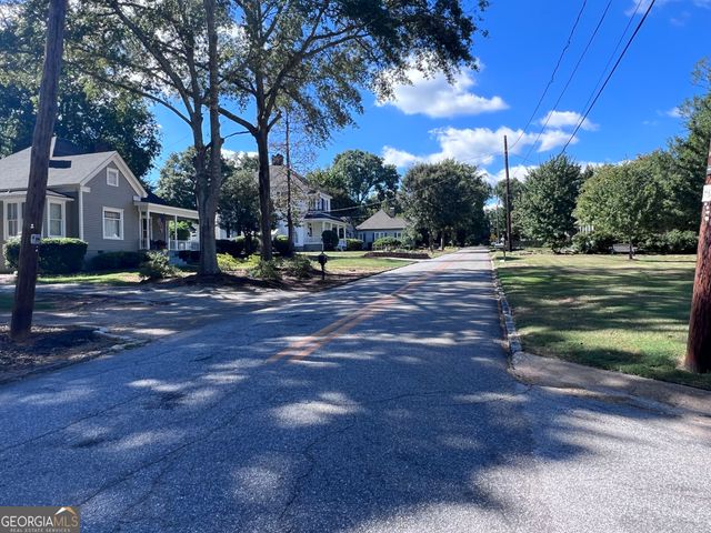 600 Foster Street, Madison, GA 30650