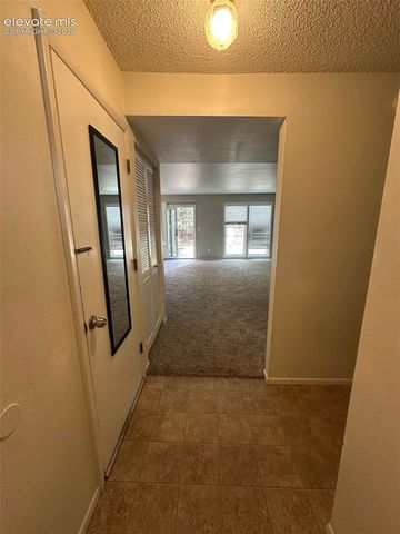 2127 Broadmoor Road Circle, Colorado Springs, CO 80906