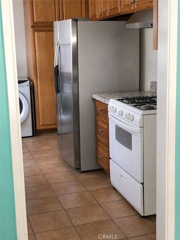 6547 Kelvin, Winnetka, CA 91306