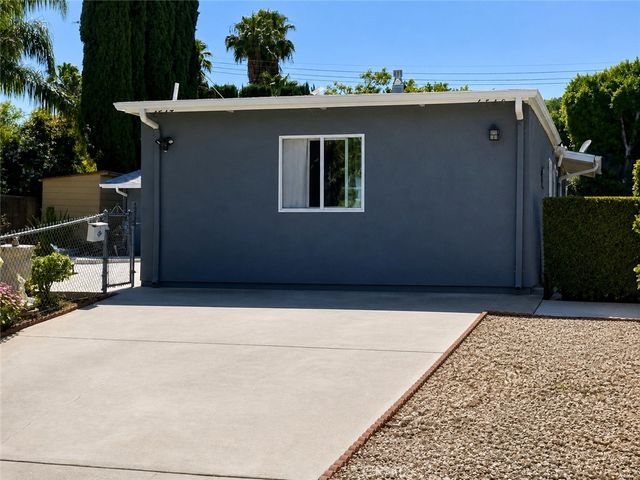 6547 Kelvin, Winnetka, CA 91306