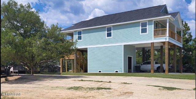 5005 Nebraska Street, Bay Saint Louis, MS 39520