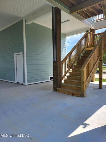 5005 Nebraska Street, Bay Saint Louis, MS 39520