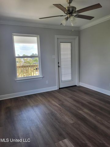 5005 Nebraska Street, Bay Saint Louis, MS 39520