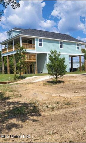 5005 Nebraska Street, Bay Saint Louis, MS 39520