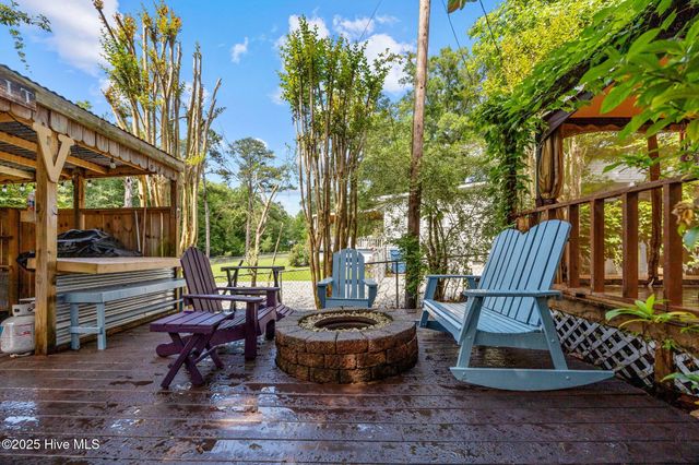 232 Diane Drive, Jacksonville, NC 28540