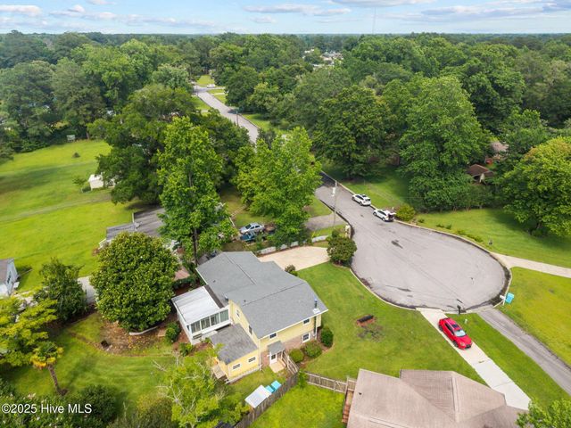 232 Diane Drive, Jacksonville, NC 28540