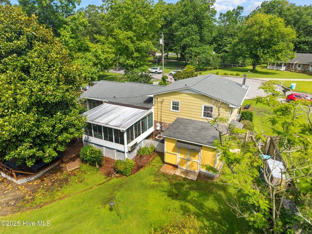 232 Diane Drive, Jacksonville, NC 28540