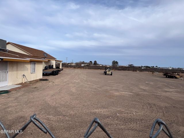 313 PASEO REAL Drive, Chaparral, NM 88081